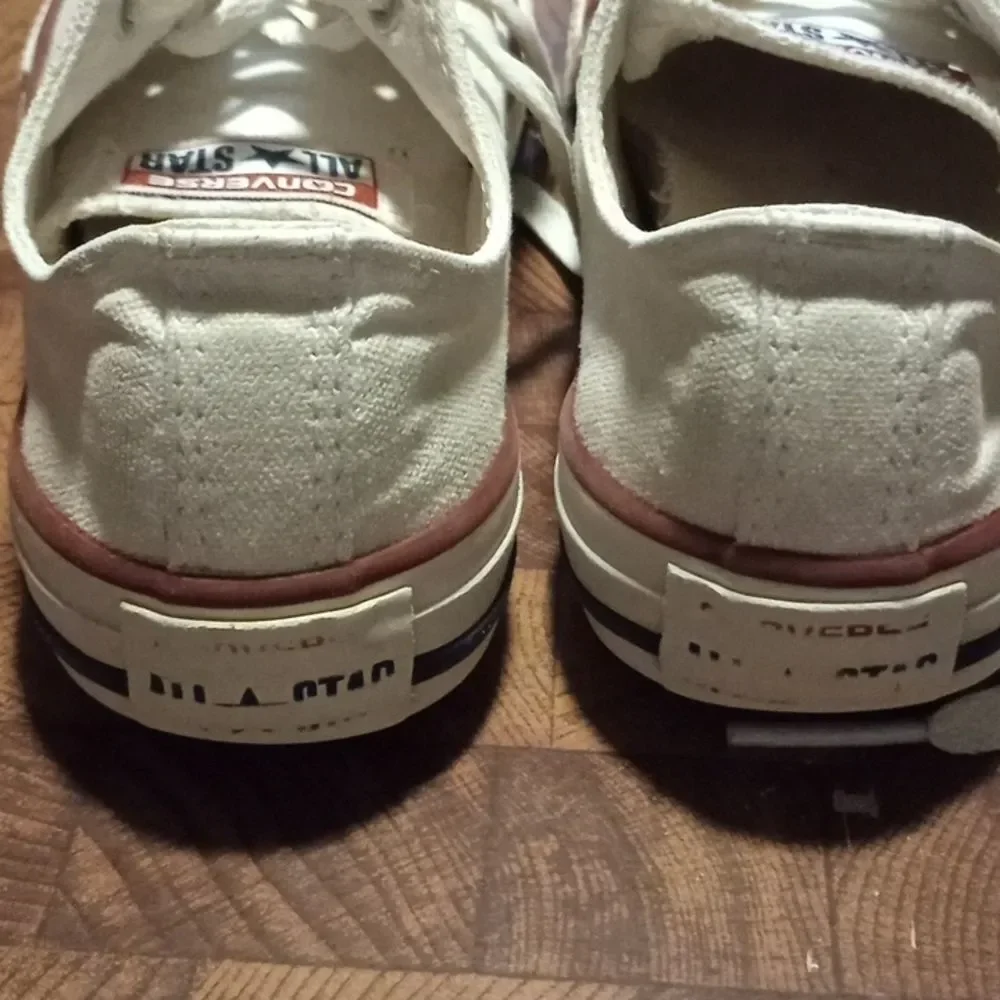 Converse 2.5 girls white shoes